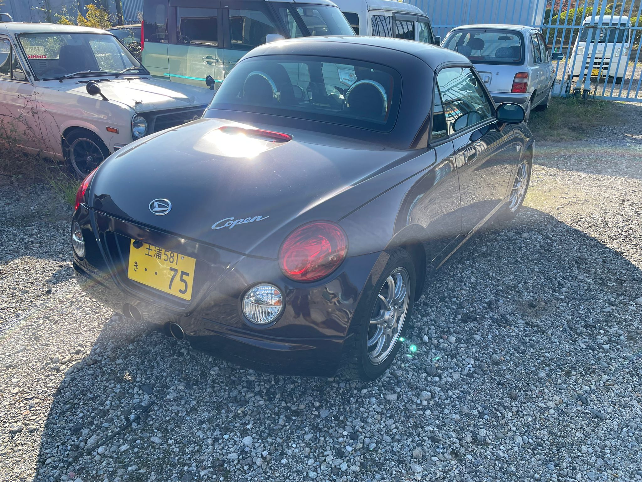 
								Daihatsu Copen full									