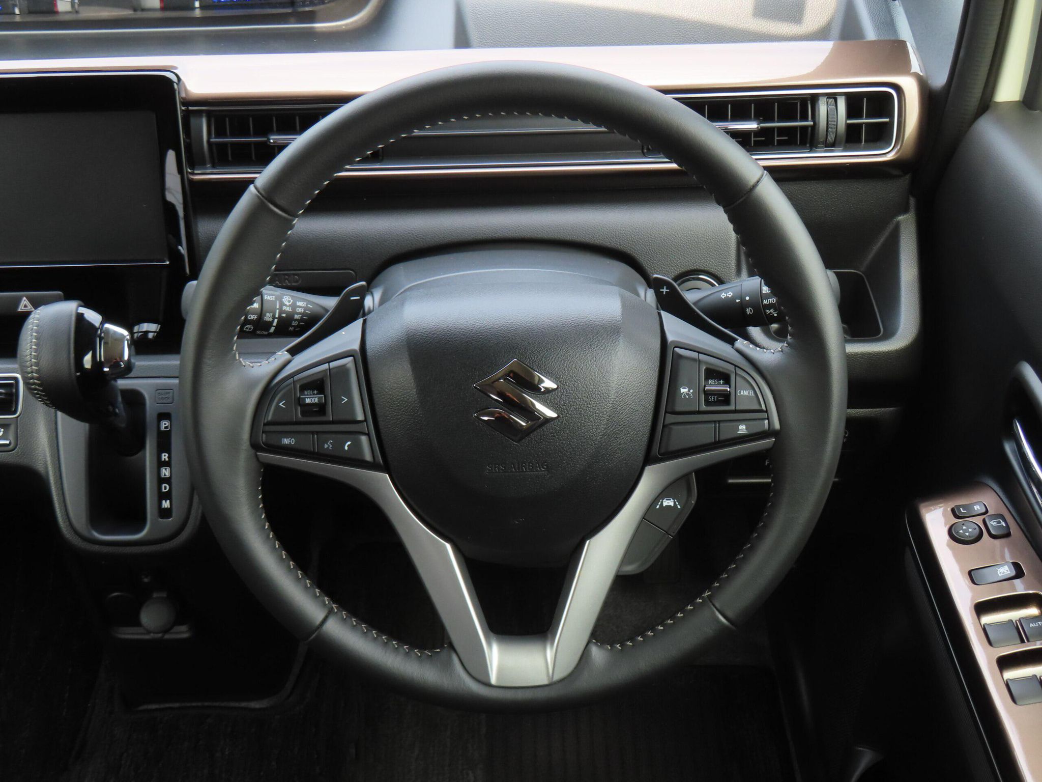 
								Suzuki Wagon R Custom Z full									