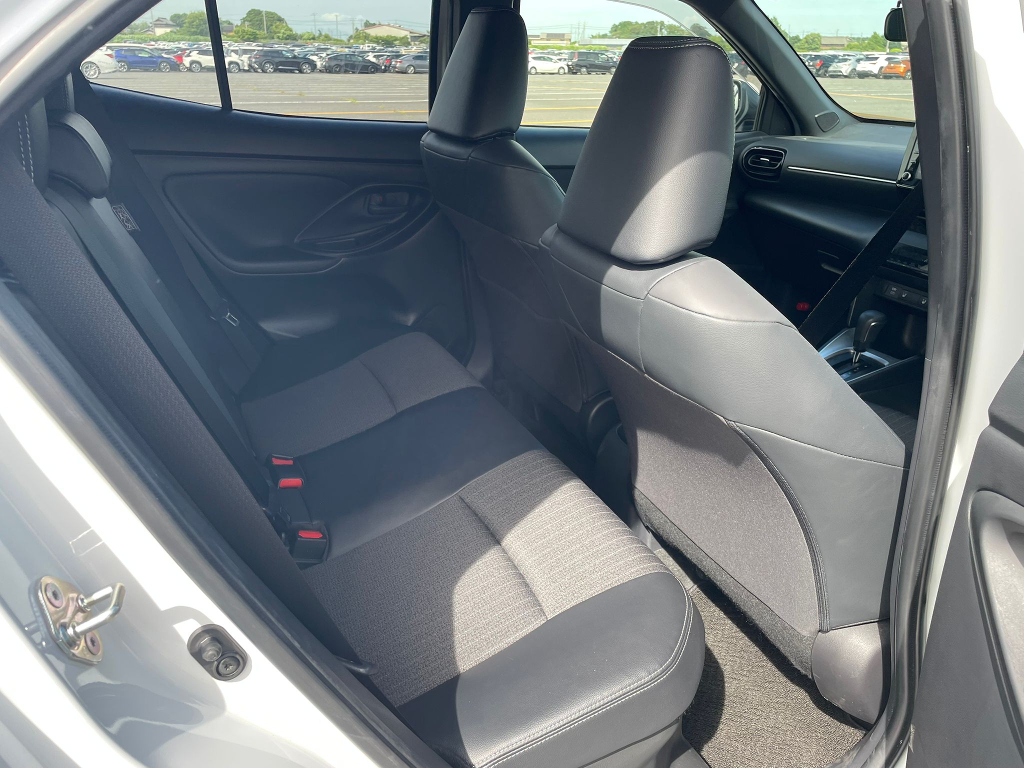 
								Toyota Yaris Cross full									