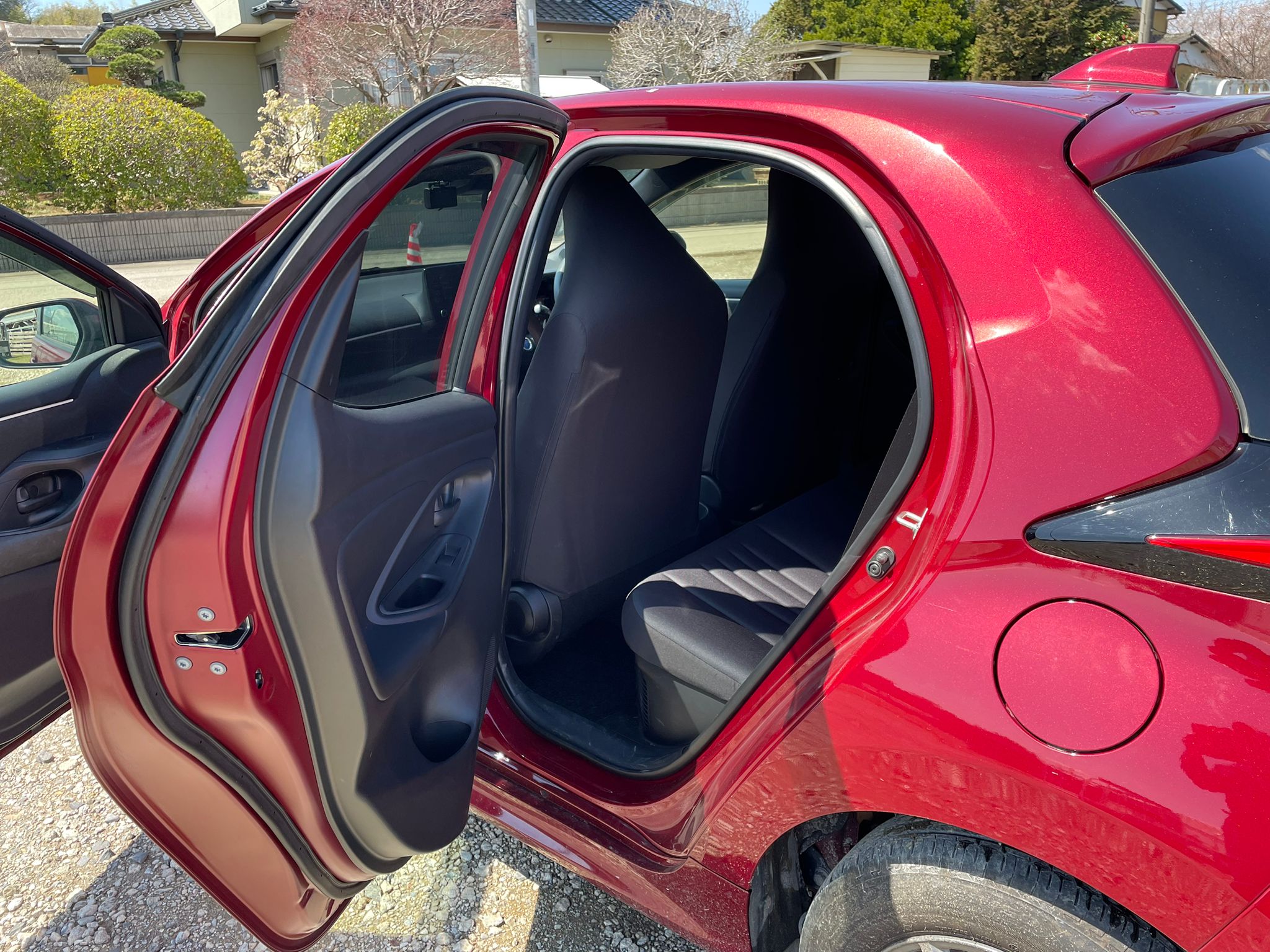 
								Toyota Yaris G full									